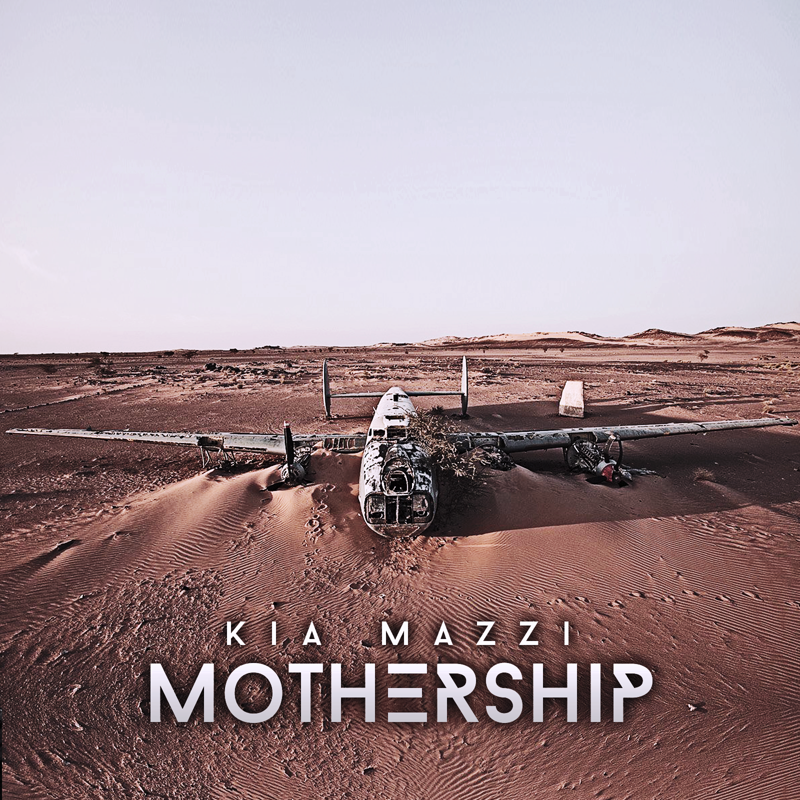 KIA MAZZI'S DEBUT ALBUM ‘MOTHERSHIP’ IS A TESTAMENT TO THE ARTIST’S INDEPENDENCE